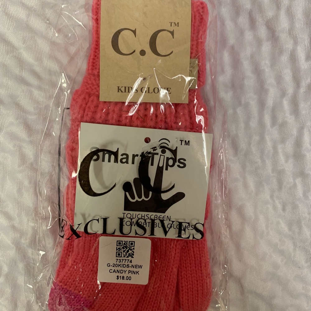 C.C kids smart tip gloves in candy pink NWT
